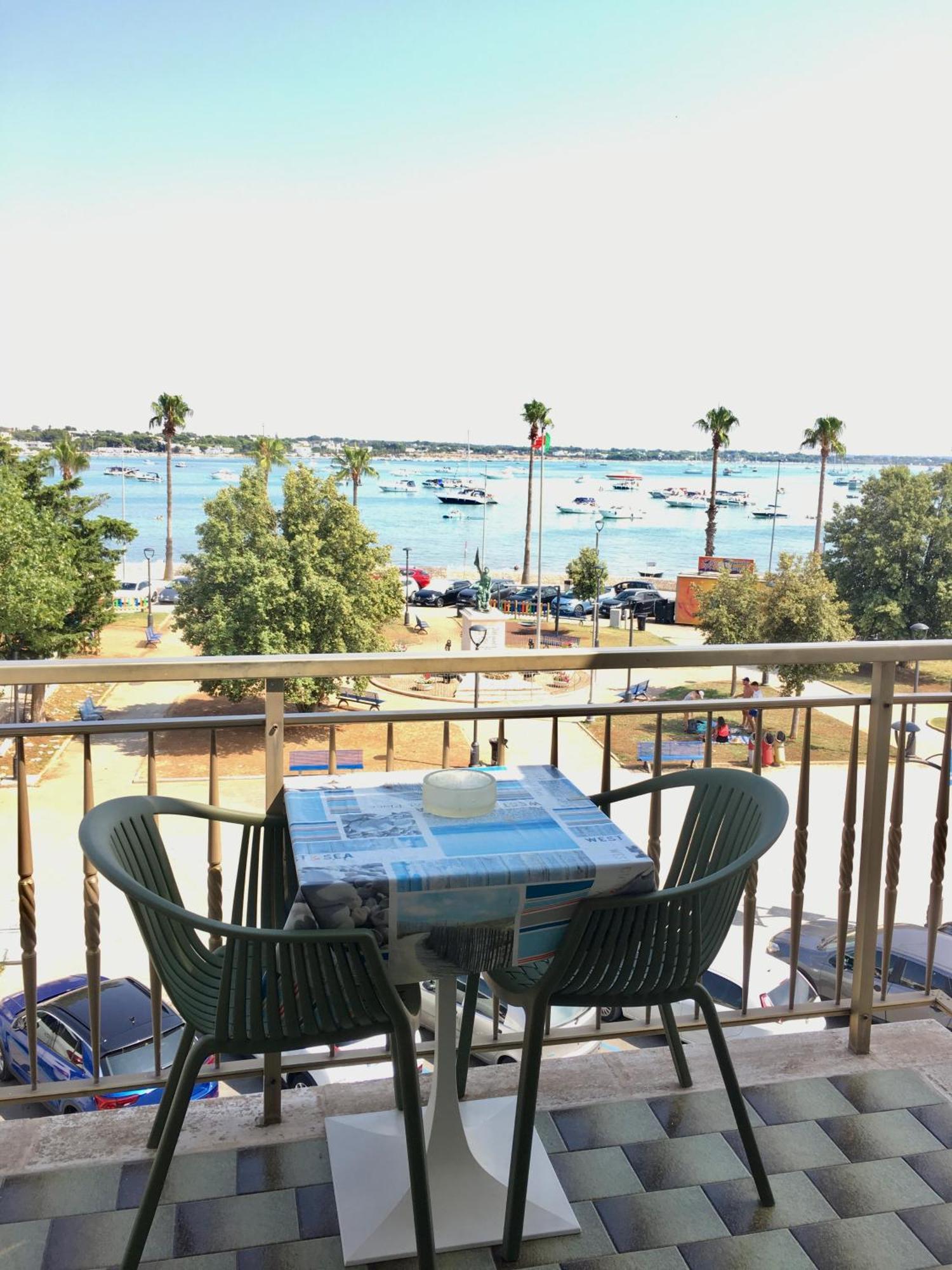 Delia Apartamento Porto Cesareo Exterior foto